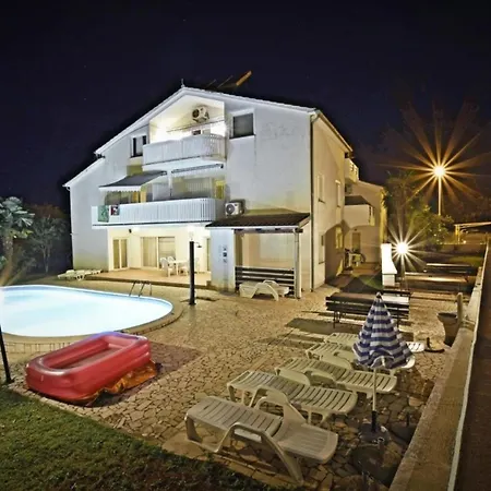 Apartment Ferienwohnung Fuer 5 Personen Ca 47 Qm In Porec, Istrien Istrische Riviera *