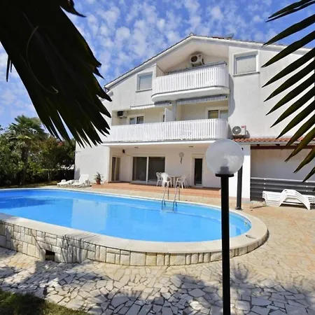 Apartment Ferienwohnung Fuer 5 Personen Ca 47 Qm In Porec, Istrien Istrische Riviera *