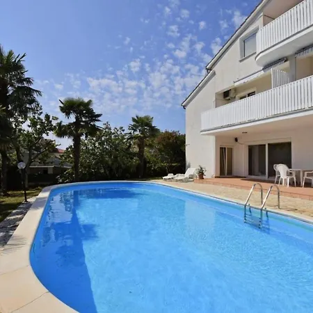 Apartment Ferienwohnung Fuer 5 Personen Ca 47 Qm In Porec, Istrien Istrische Riviera *