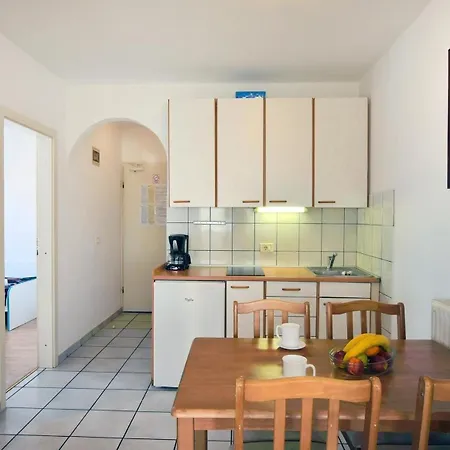 Apartment Ferienwohnung Fuer 5 Personen Ca 47 Qm In Porec, Istrien Istrische Riviera