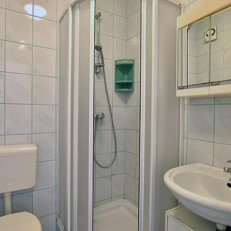 Ferienwohnung Fuer 5 Personen Ca 47 Qm In Porec, Istrien Istrische Riviera * Poreč